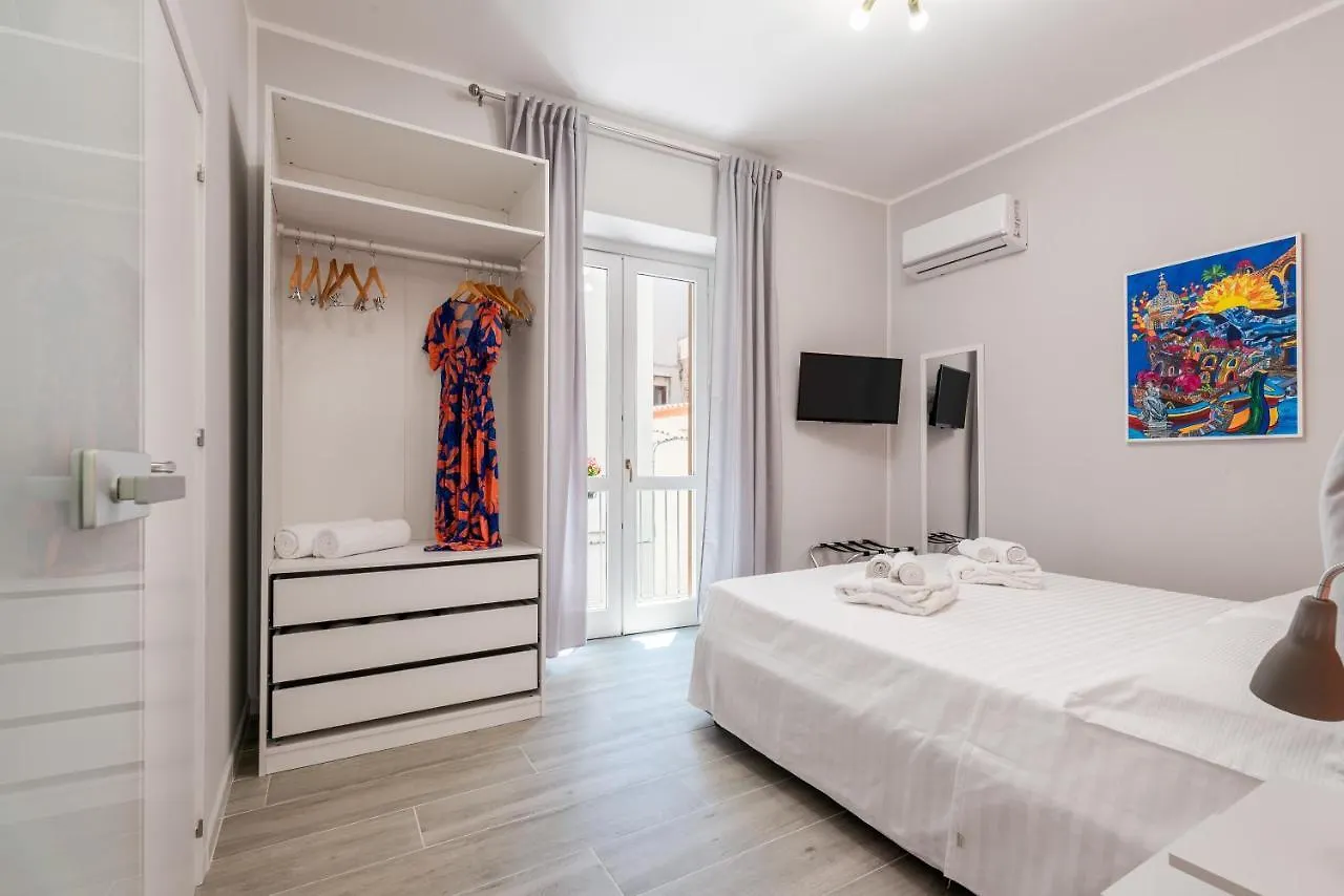 Le Porte Del Kassaro Palermo Apartment