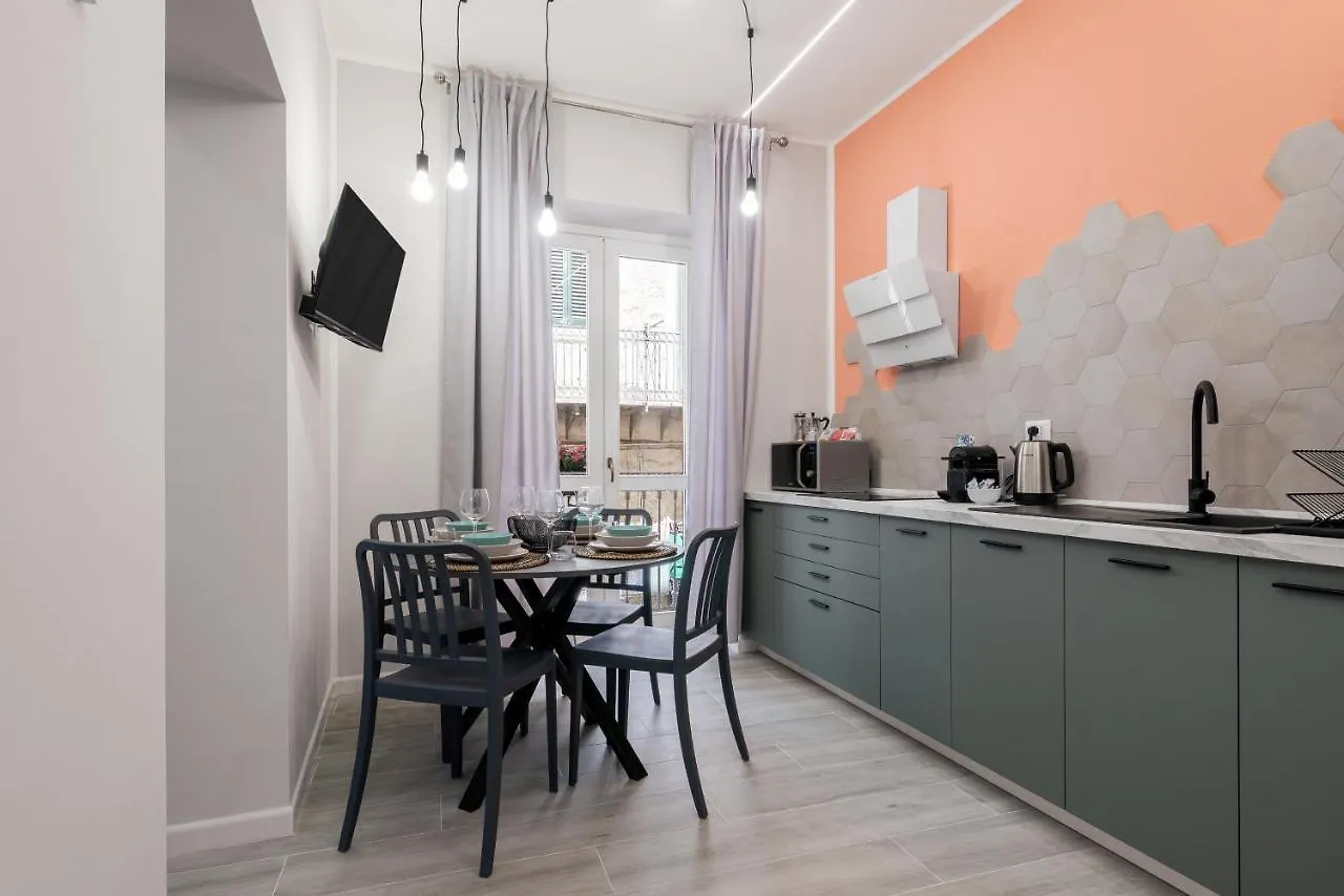 Apartment Le Porte Del Kassaro Palermo Italy